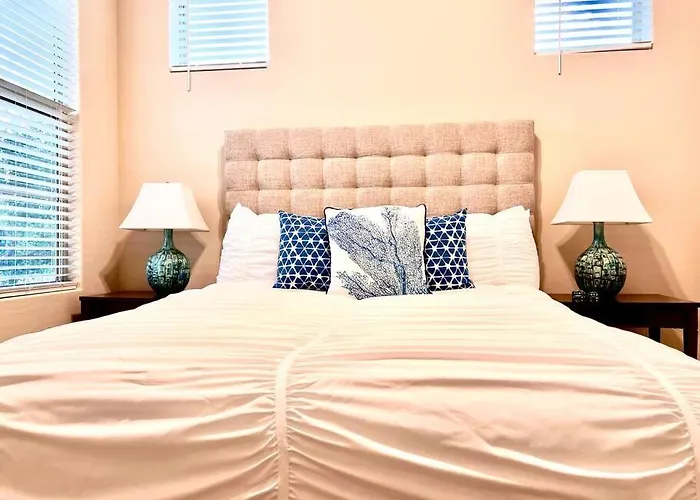Upscale Fully Furnished Home-gated Golf Community Hébergement de vacances *