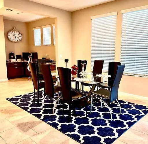 Upscale Fully Furnished Home-gated Golf Community Hébergement de vacances *