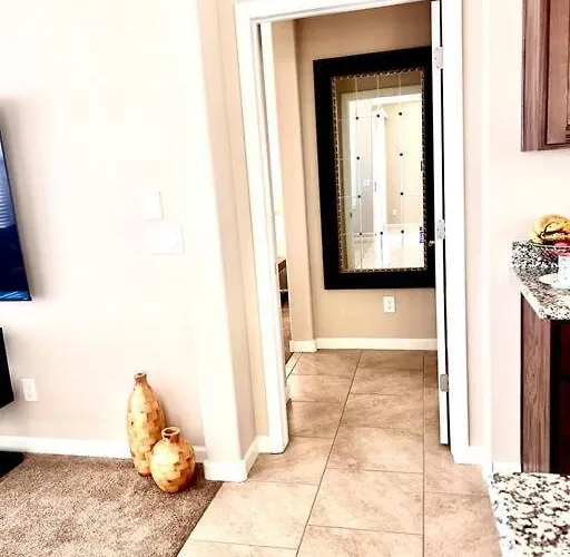 Hébergement de vacances Upscale Fully Furnished Home-gated Golf Community