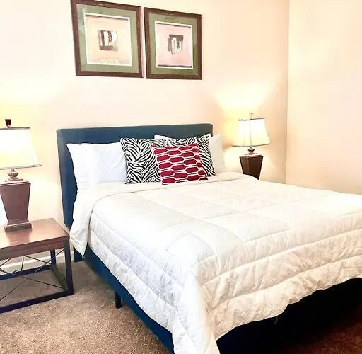 Upscale Fully Furnished Home-gated Golf Community