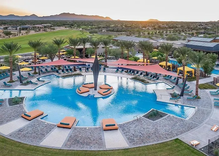 Upscale Fully Furnished Home-gated Golf Community Hébergement de vacances